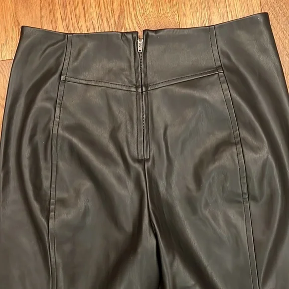 Free People Black Faux Leather Wide Flare Split Leg Pants Womens 31 NWOT - Picture 6 of 8